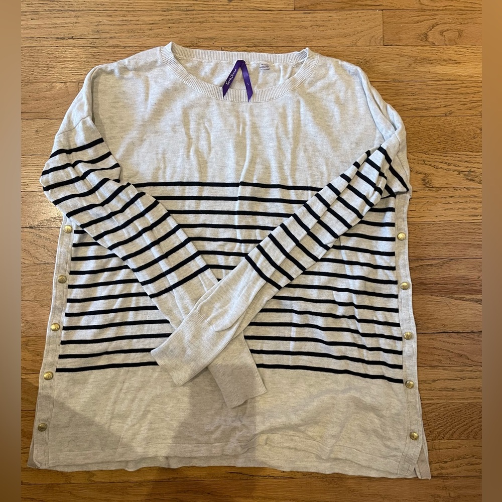 Seraphine Maternity and Nursing Sweater | Size L